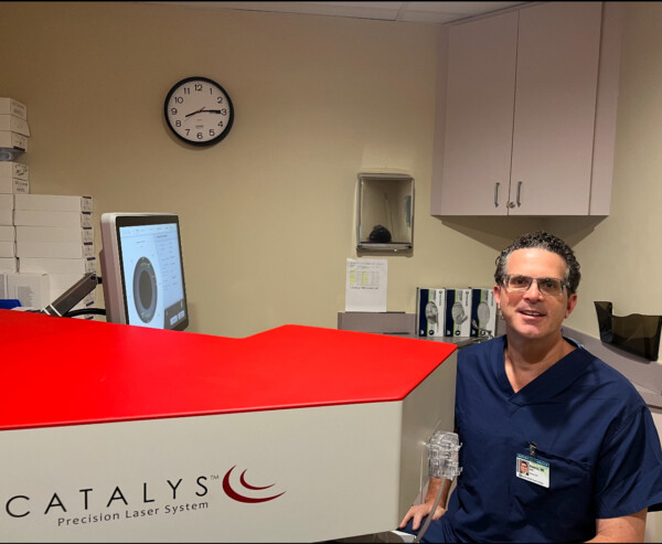 understanding the role of astigmatism: corrective lenses in cataract surgery 2 Dr Skolnick cataract surgeon at flei e1763431437393